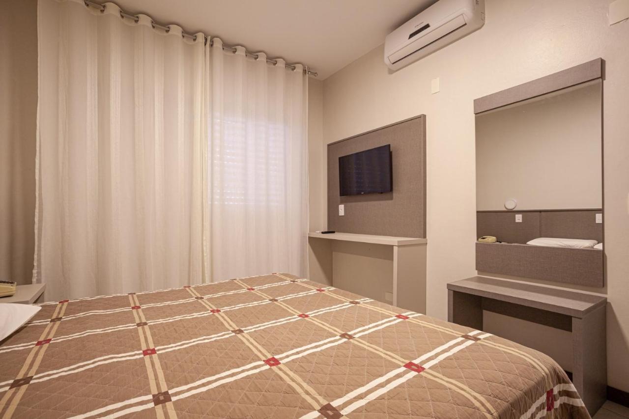 A Furninha Hotel 토레스 외부 사진